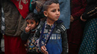 Sýrie: Všudypřítomný hlad, válka a násilí