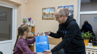 Čtyři roky podpory: Jak UNICEF pomáhá dětem na Ukrajině